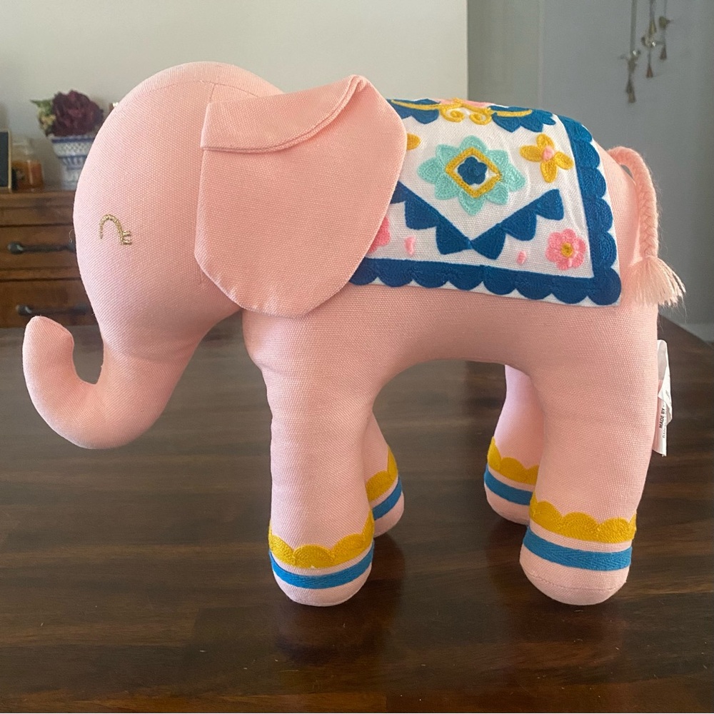 Pillowfort Pink Elephant Embroidery decorative cotton pillow